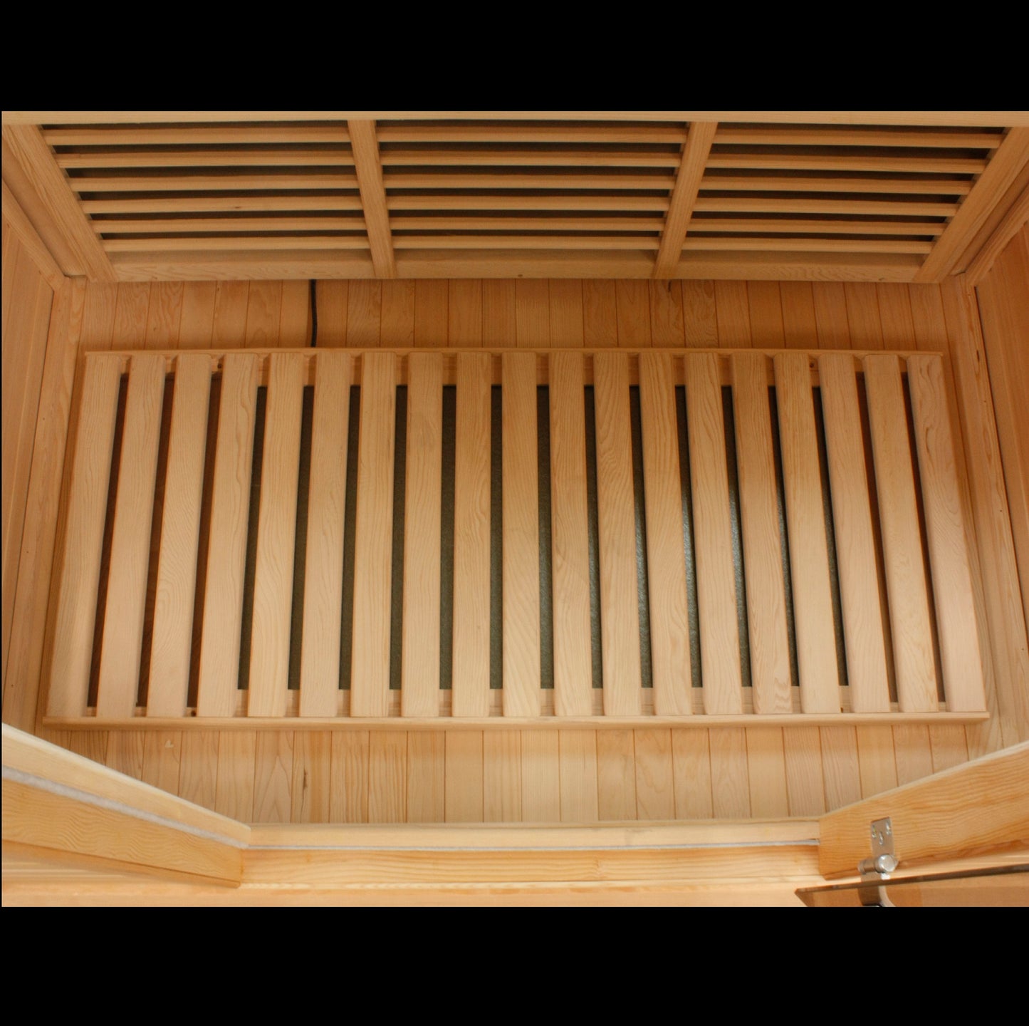Maxxus 3 Person Low EMF FAR Infrared Sauna (MX-K306-01)